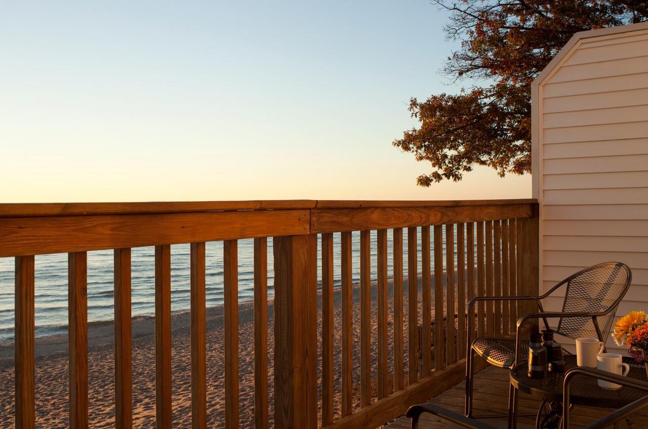مبيت وإفطار Oscoda Huron House المظهر الخارجي الصورة